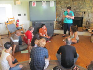 Workshop participants share their experiences as they learn about Highlander’s methodologies. Photo by Susan Williams.